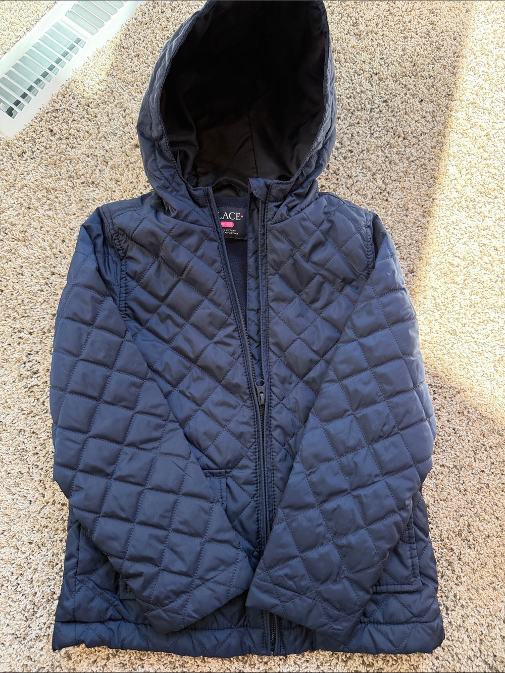 Children's Place girls Quilted Hooded Puffer Jacket — Navy size small 5/6
